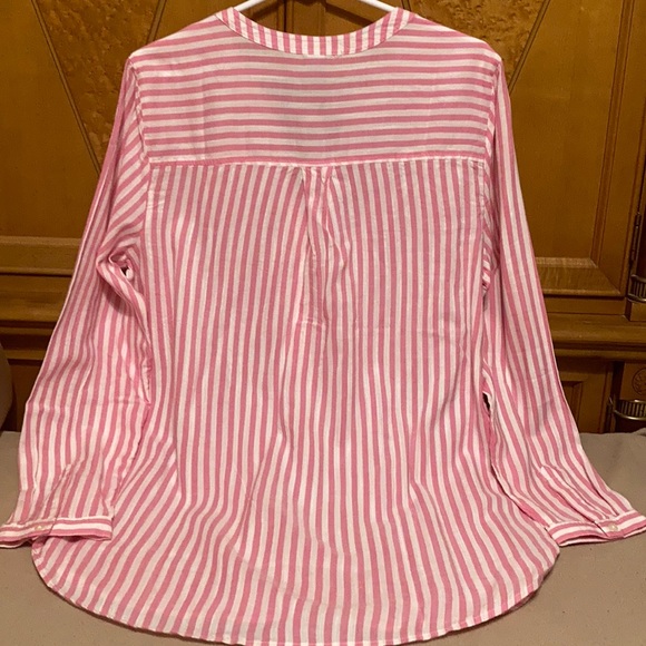 Tunic - Picture 3 of 6